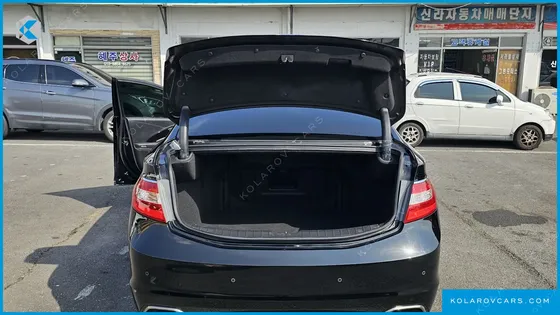 HYUNDAI GRANDEUR HG240 MODERN