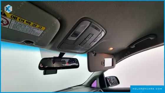 KIA CARNIVAL 11-SEATER DELUXE