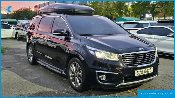 KIA CARNIVAL 9-SEATER NOBLESSE