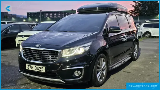 KIA CARNIVAL 9-SEATER NOBLESSE