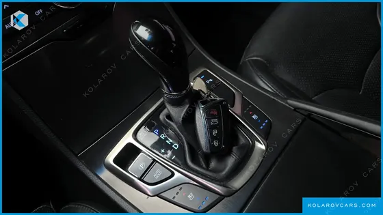 HYUNDAI GRANDEUR HG240 MODERN