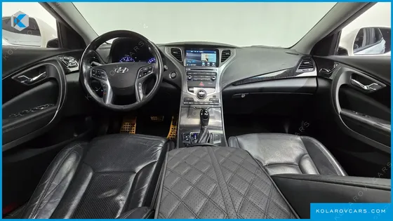 HYUNDAI GRANDEUR HG240 MODERN