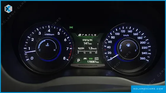 HYUNDAI GRANDEUR HG240 MODERN