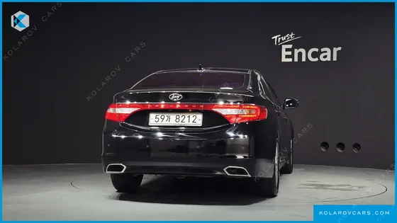 HYUNDAI GRANDEUR HG240 MODERN