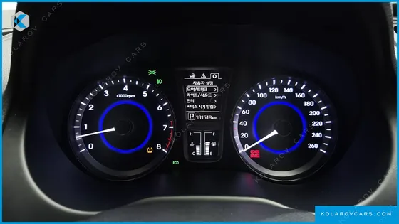 HYUNDAI GRANDEUR HG240 MODERN