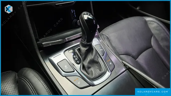 HYUNDAI GRANDEUR HG240 MODERN