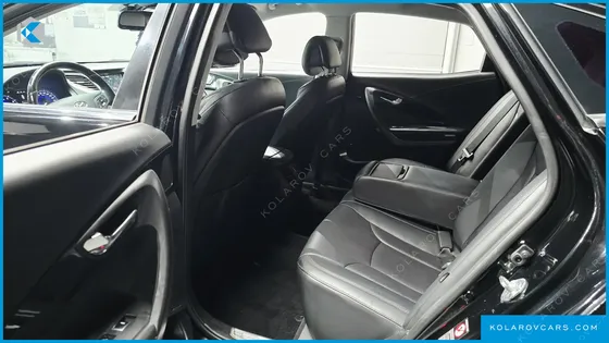 HYUNDAI GRANDEUR HG240 MODERN