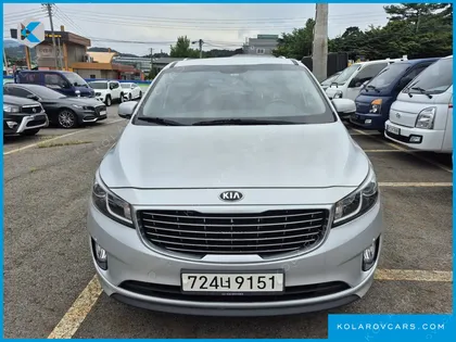 KIA CARNIVAL 11-SEATER LUXURY