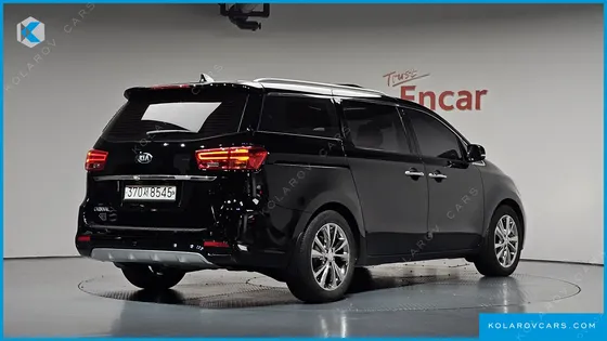 KIA CARNIVAL 9-SEATER PRSTIGE