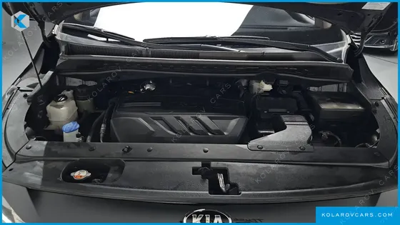 KIA CARNIVAL 9-SEATER PRSTIGE