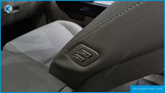 KIA CARNIVAL 9-SEATER PRSTIGE