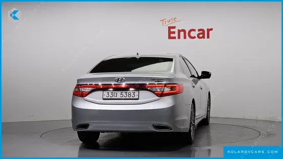 HYUNDAI GRANDEUR HG330 CELEBRITY