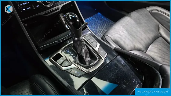 HYUNDAI GRANDEUR HG330 CELEBRITY