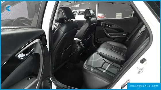 HYUNDAI GRANDEUR HG240 MODERN COLLECTION
