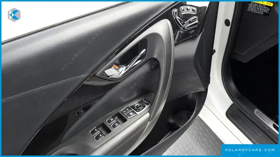 HYUNDAI GRANDEUR HG240 MODERN COLLECTION
