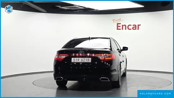 HYUNDAI GRANDEUR HG240 MODERN