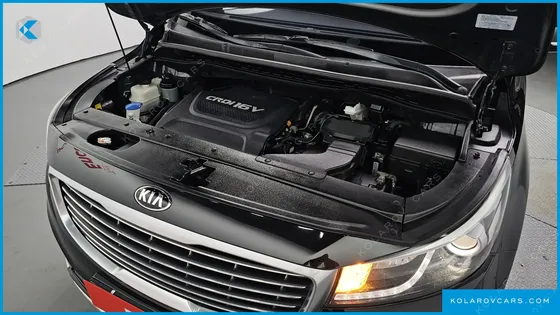 KIA CARNIVAL 9-SEATER NOBLESSE