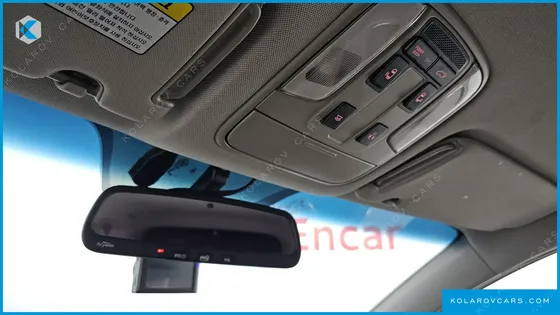 KIA CARNIVAL 9-SEATER NOBLESSE