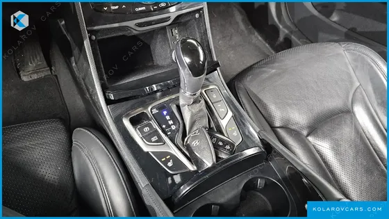 HYUNDAI GRANDEUR HG240 LUXURY
