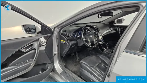 HYUNDAI GRANDEUR HG240 LUXURY