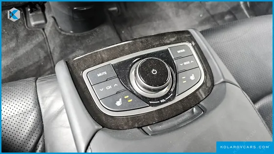 HYUNDAI GRANDEUR HG240 LUXURY