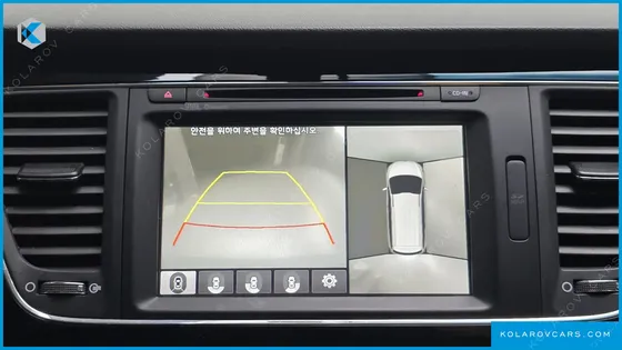 KIA CARNIVAL GASOLINE 9-SEATER NOBLESSE