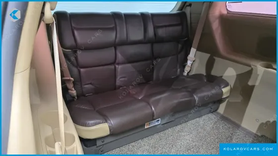 KIA CARNIVAL GASOLINE 9-SEATER NOBLESSE