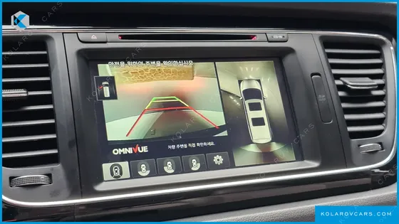 KIA CARNIVAL 9-SEATER PRESTIGE