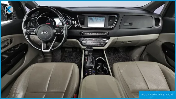 KIA CARNIVAL 9-SEATER NOBLESSE SPECIAL