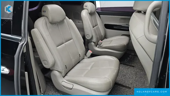 KIA CARNIVAL 9-SEATER NOBLESSE SPECIAL