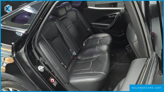 HYUNDAI GRANDEUR HG240 MODERN