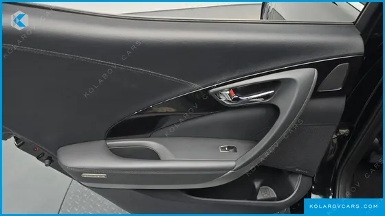 HYUNDAI GRANDEUR HG240 MODERN