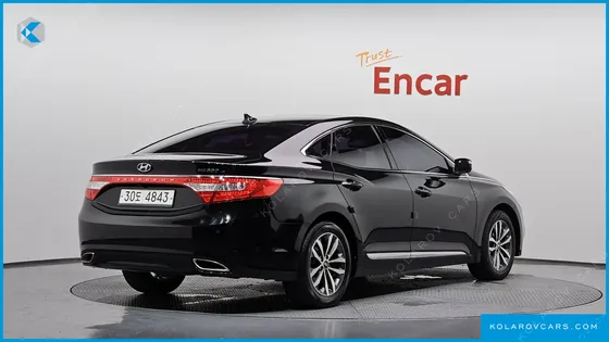 HYUNDAI GRANDEUR HG240 LUXURY
