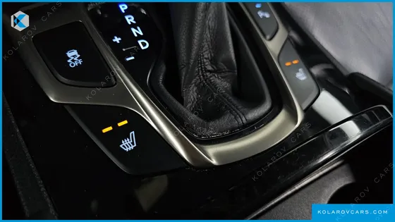 HYUNDAI GRANDEUR HG240 LUXURY