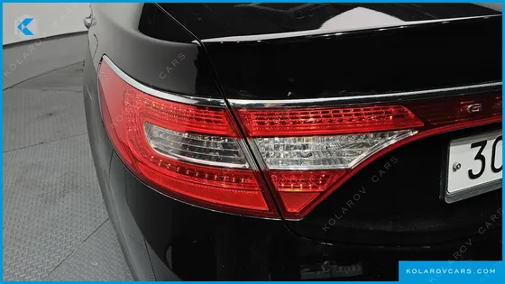 HYUNDAI GRANDEUR HG240 LUXURY