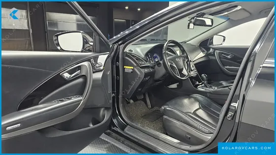 HYUNDAI GRANDEUR HG240 MODERN