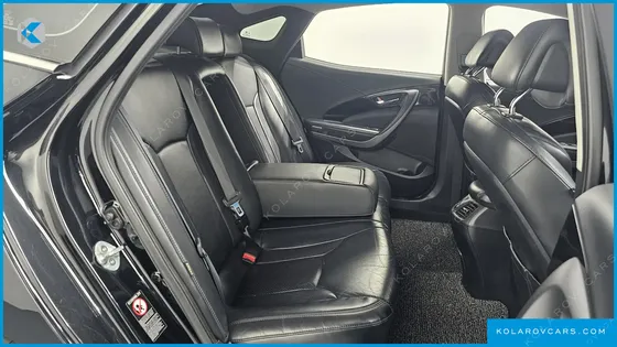 HYUNDAI GRANDEUR HG240 MODERN