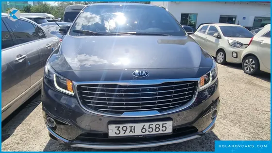 KIA CARNIVAL 9-SEATER PRESTIGE