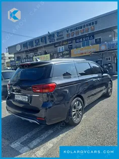 KIA CARNIVAL 9-SEATER LUXURY