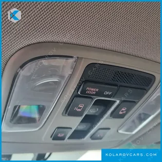 KIA CARNIVAL 9-SEATER LUXURY