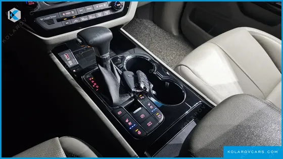 KIA CARNIVAL 9-SEATER NOBLESSE SPECIAL