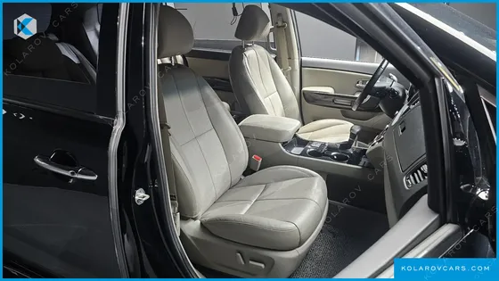 KIA CARNIVAL 9-SEATER NOBLESSE SPECIAL