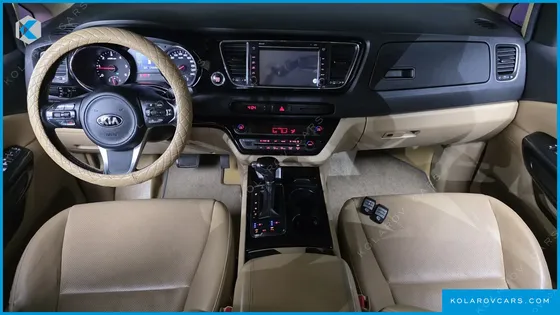 KIA CARNIVAL 9-SEATER PRESTIGE