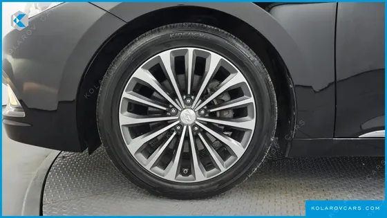 HYUNDAI GRANDEUR HG300 EXCLUSIVE