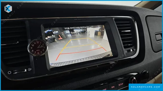 KIA CARNIVAL 9-SEATER NOBLESSE