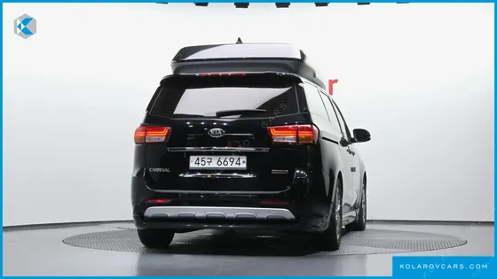 KIA CARNIVAL 9-SEATER HI-LIMOUSINE