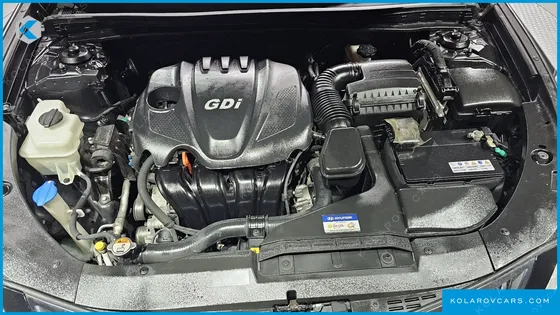 HYUNDAI GRANDEUR HG240 MODERN