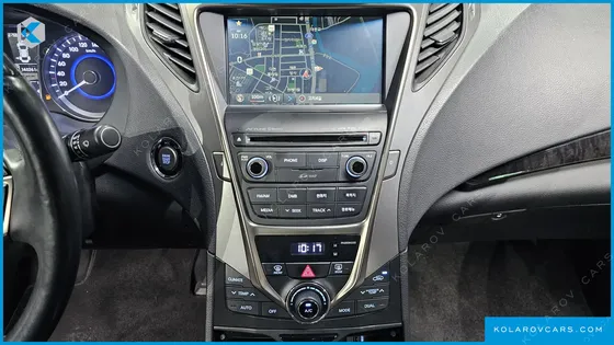 HYUNDAI GRANDEUR HG240 MODERN
