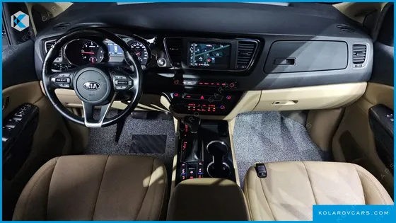 KIA CARNIVAL 9-SEATER NOBLESSE SPECIAL