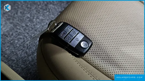 KIA CARNIVAL 9-SEATER NOBLESSE SPECIAL
